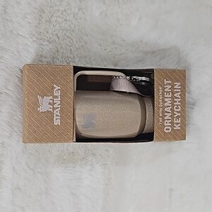 Stanley The Mini Quencher Ornament Keychain Honey Talks